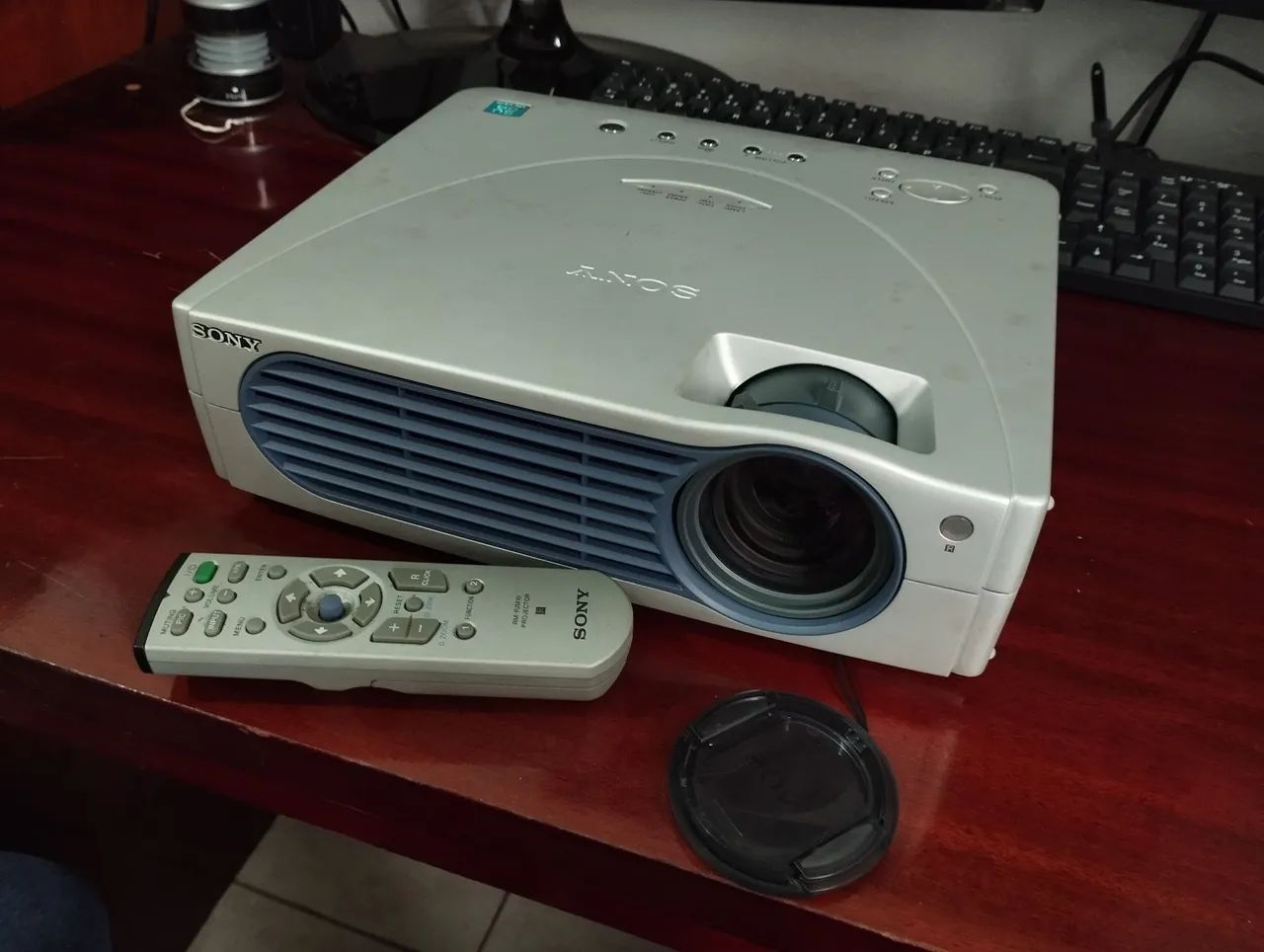Projetor Sony VPL-CS10 Usado