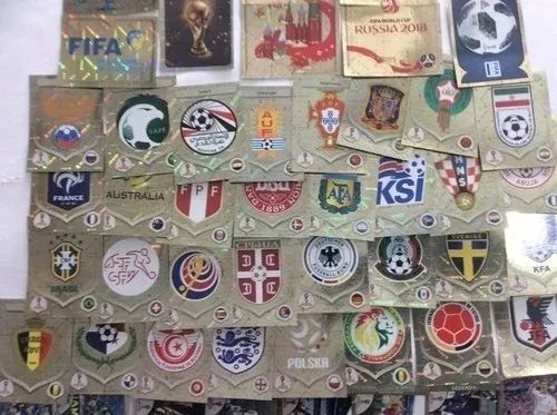 Figurinhas Brilhantes da Copa de 2018 - Foto 2