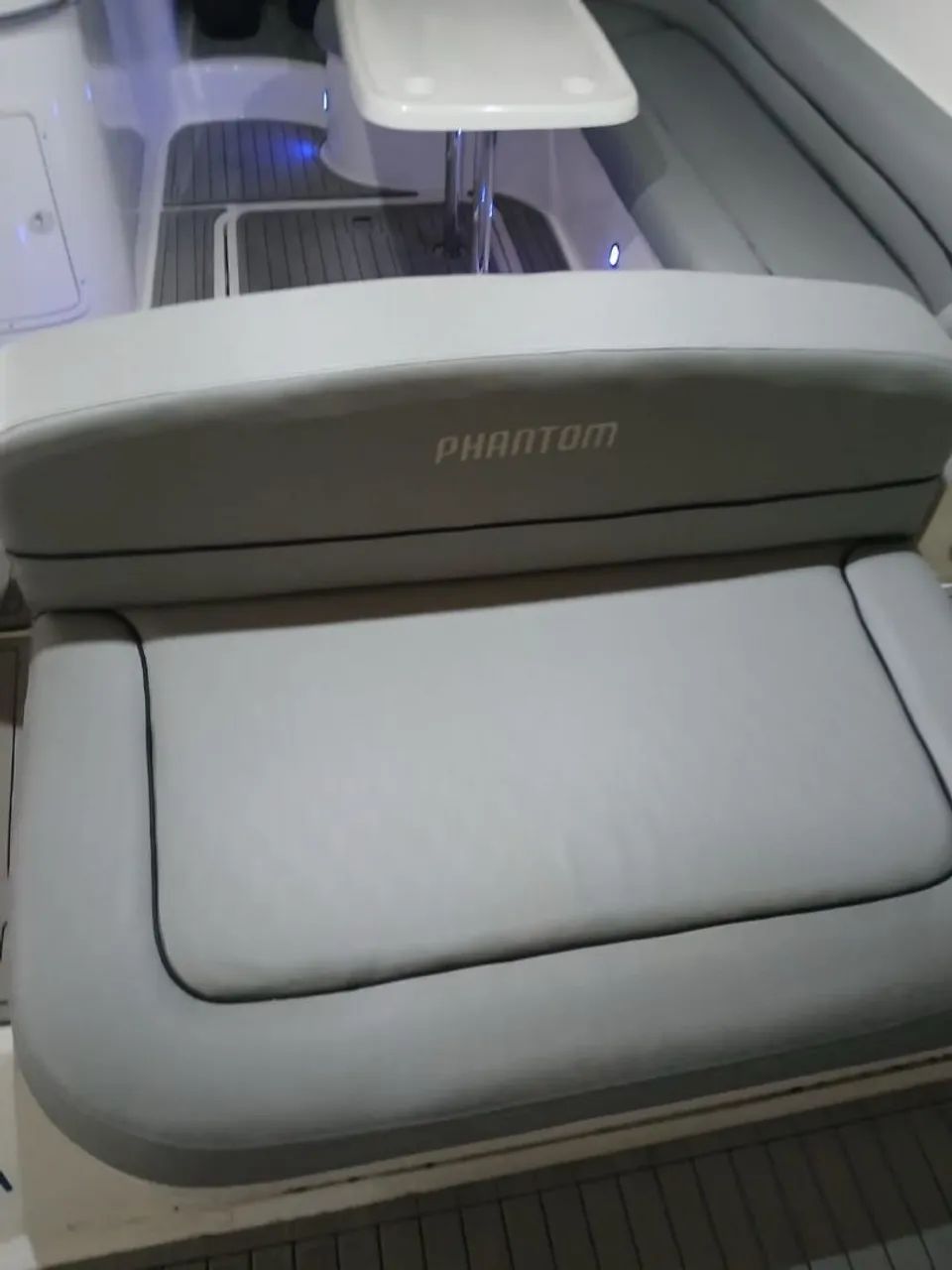Phantom 300 - 2012 x2 Mercruiser 170 HP ñ Focker Triton Armada Real Nx Fs - Foto 6