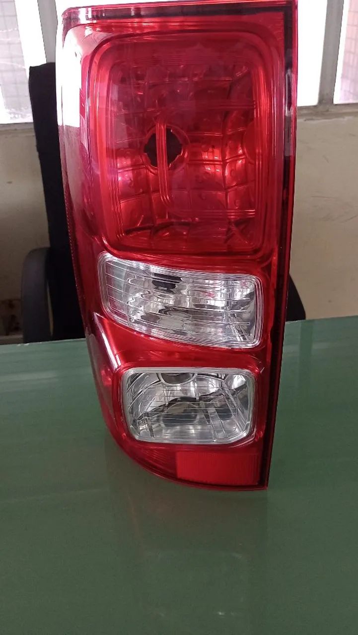 Lanterna Traseira Lateral Direita Chevrolet S10 - Foto 3
