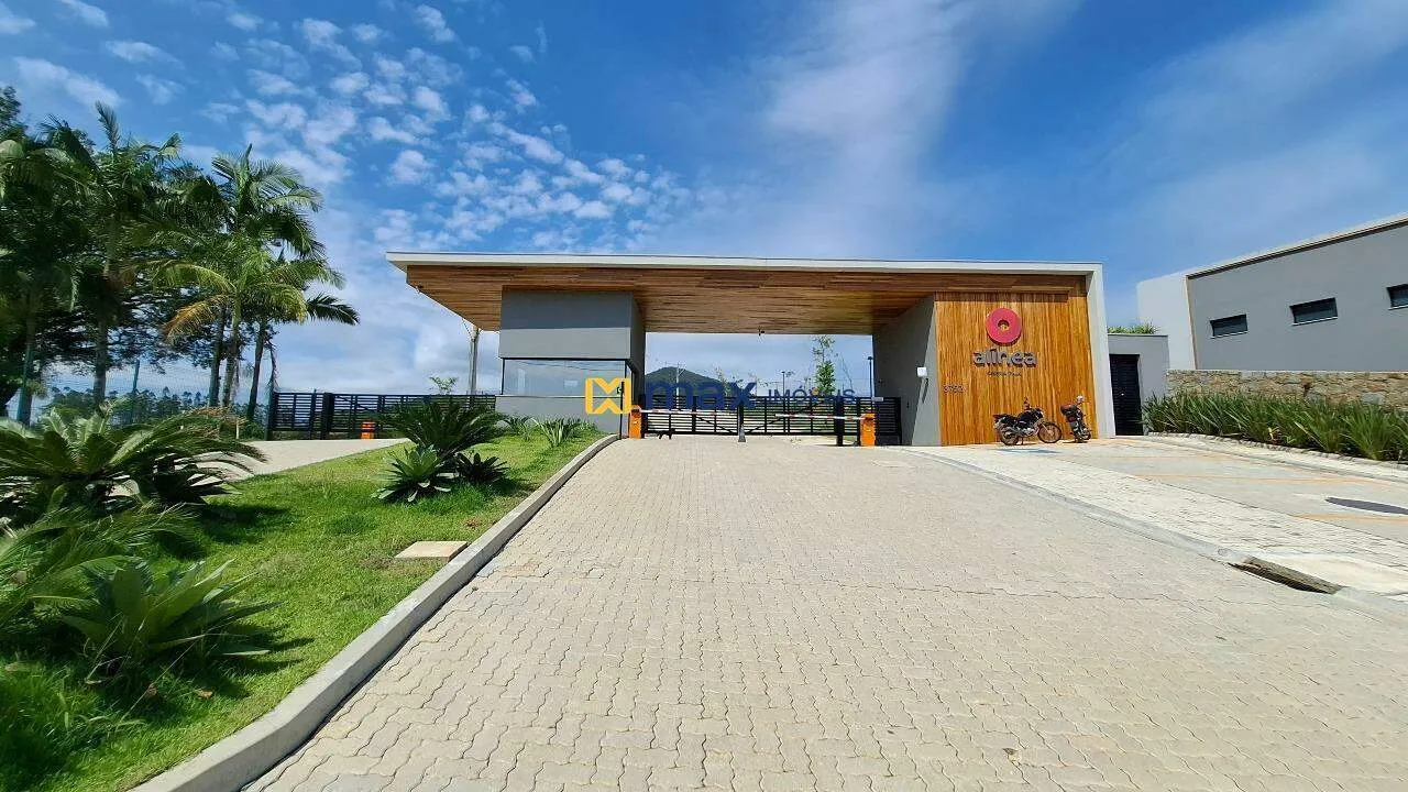 Excelente terreno em condomínio fechado, 205 m², Rio do Meio, Itajaí
