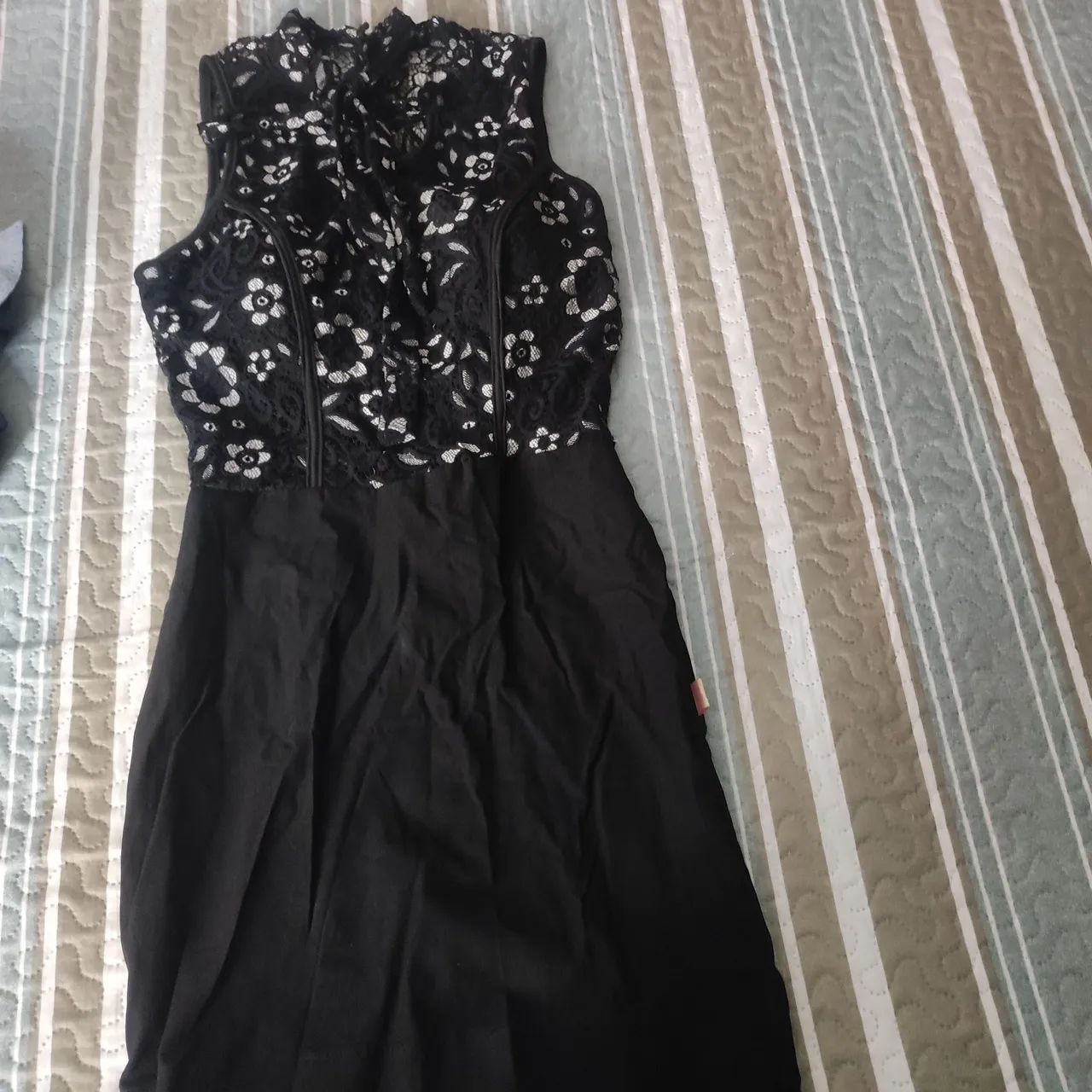 Vestido de renda preto - Foto 3