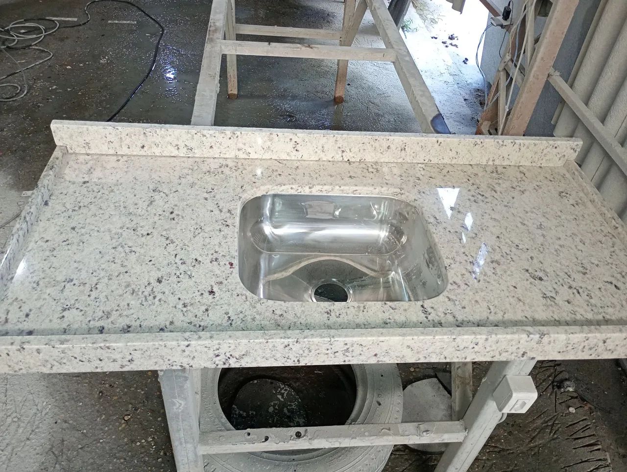 Bancada de Cozinha em granito branco Dallas  - Foto 6