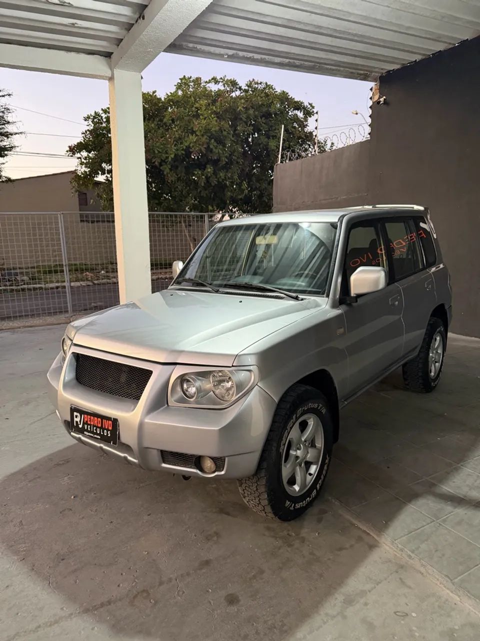 Mitsubishi Pajero TR4 2.0/ 2.0 Flex 16V 4X4 Aut. 2008 2008