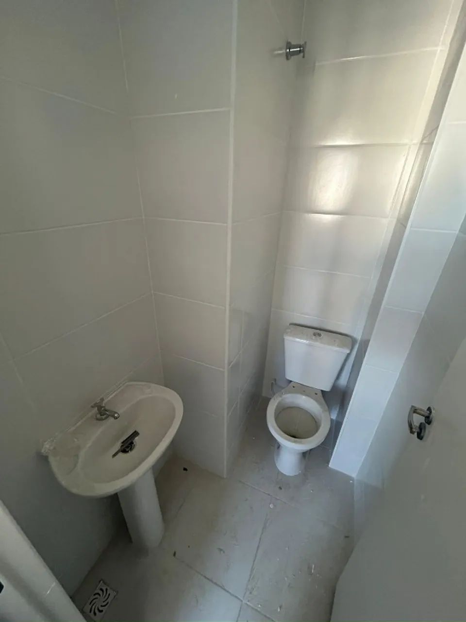 Vendo Sala Comercial com Garagem no Vertical Villa, 22m² com banheiro - Foto 4