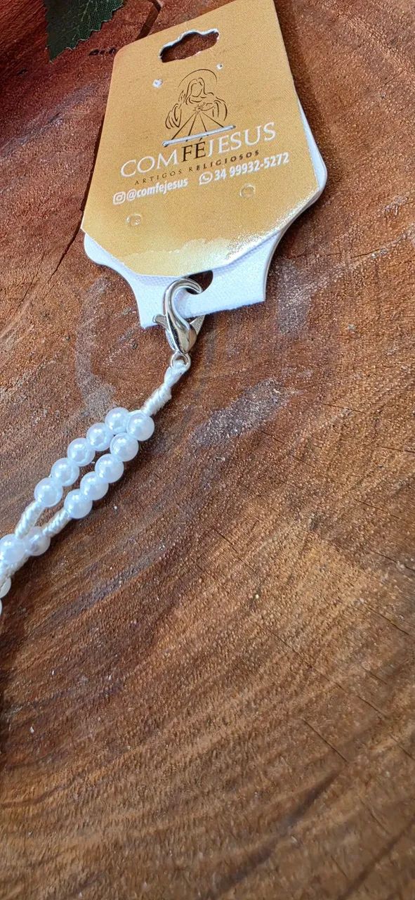 Pulseira Terço Nossa Senhora Aparecida com Pérolas e Strass - Novo - Foto 3