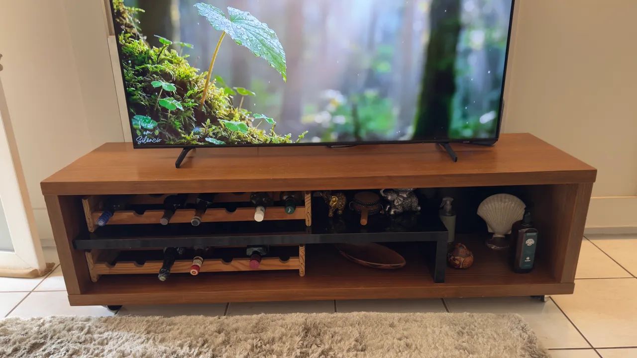 Rack + Painel de TV em Madeira Maciça - Foto 5