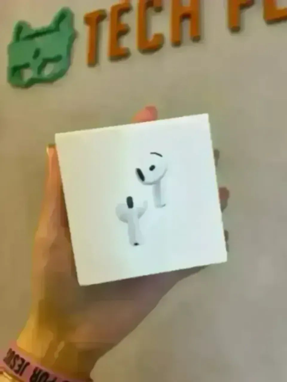 Apple Airpods 4 Original Lacrado (SEM ANC!!) - retire Loja física na Savassi