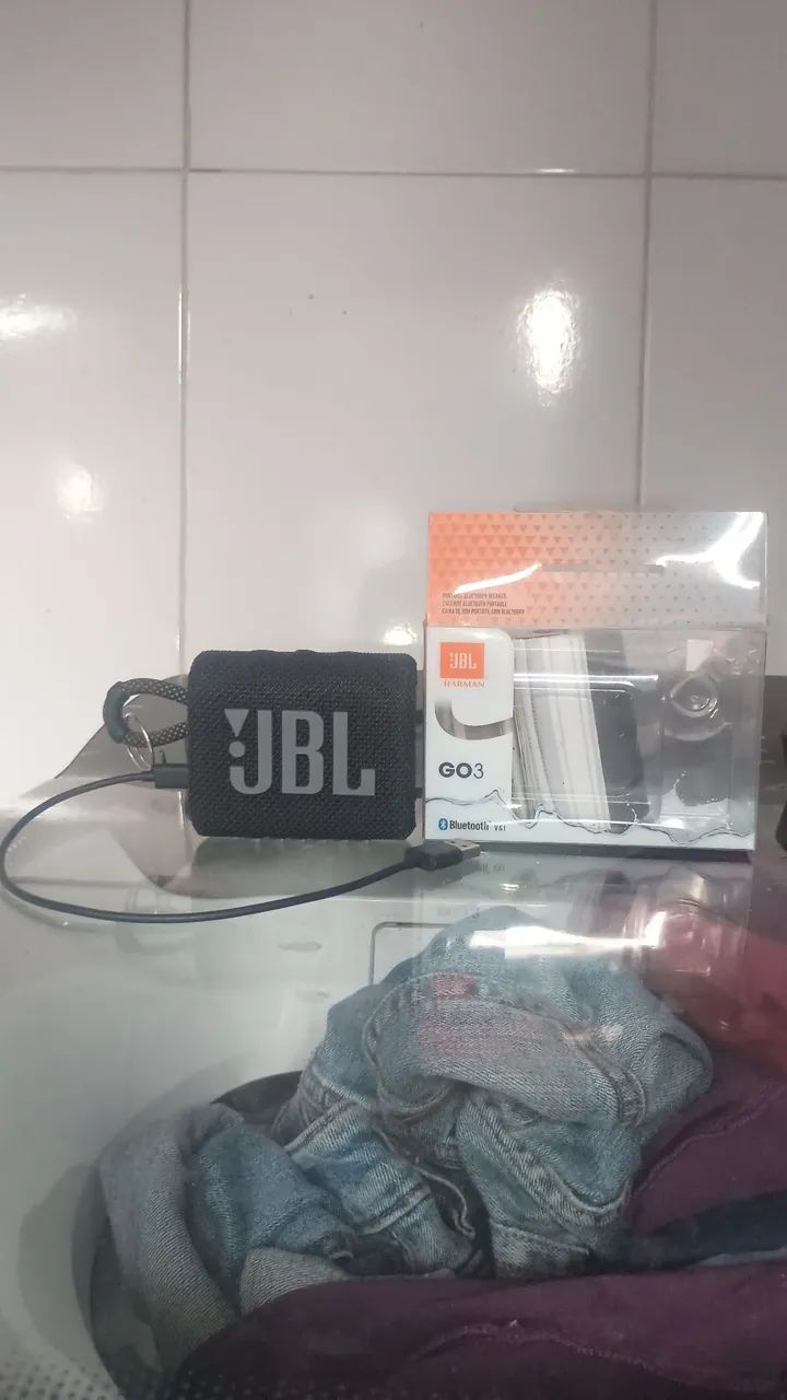 Caixinha de som JBL original 3