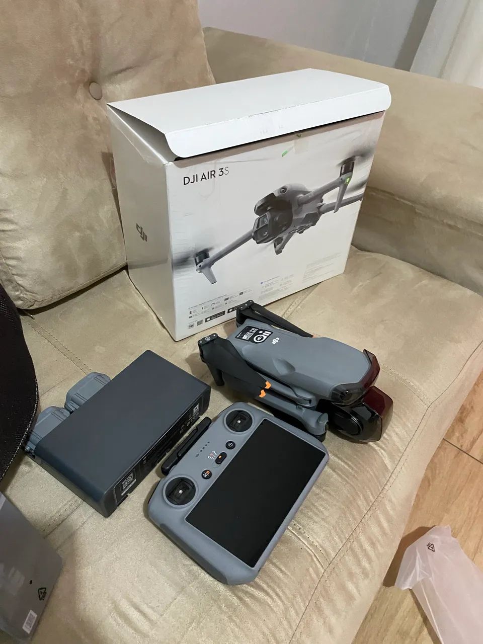 DJI Air 3S Fly More Combo - 3 Baterias - Foto 4