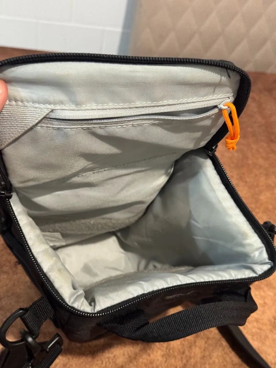 Bolsa Holster Câmera DSLR Lowepro - Bolsa de Ombro para Fotografia - Foto 3