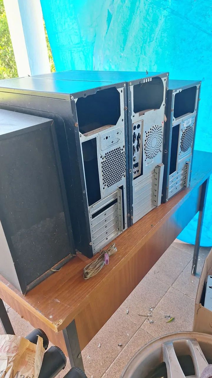 Gabinete e fontes usadas e também pc montado  - Foto 3