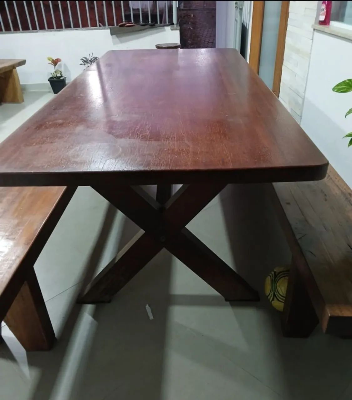 MESA DE MADEIRA MACIÇA  - Foto 2