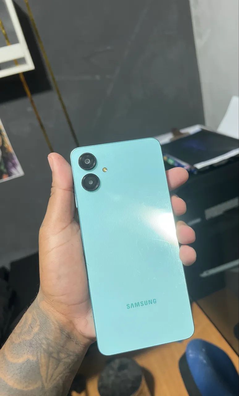 Samsung A06 - Foto 2