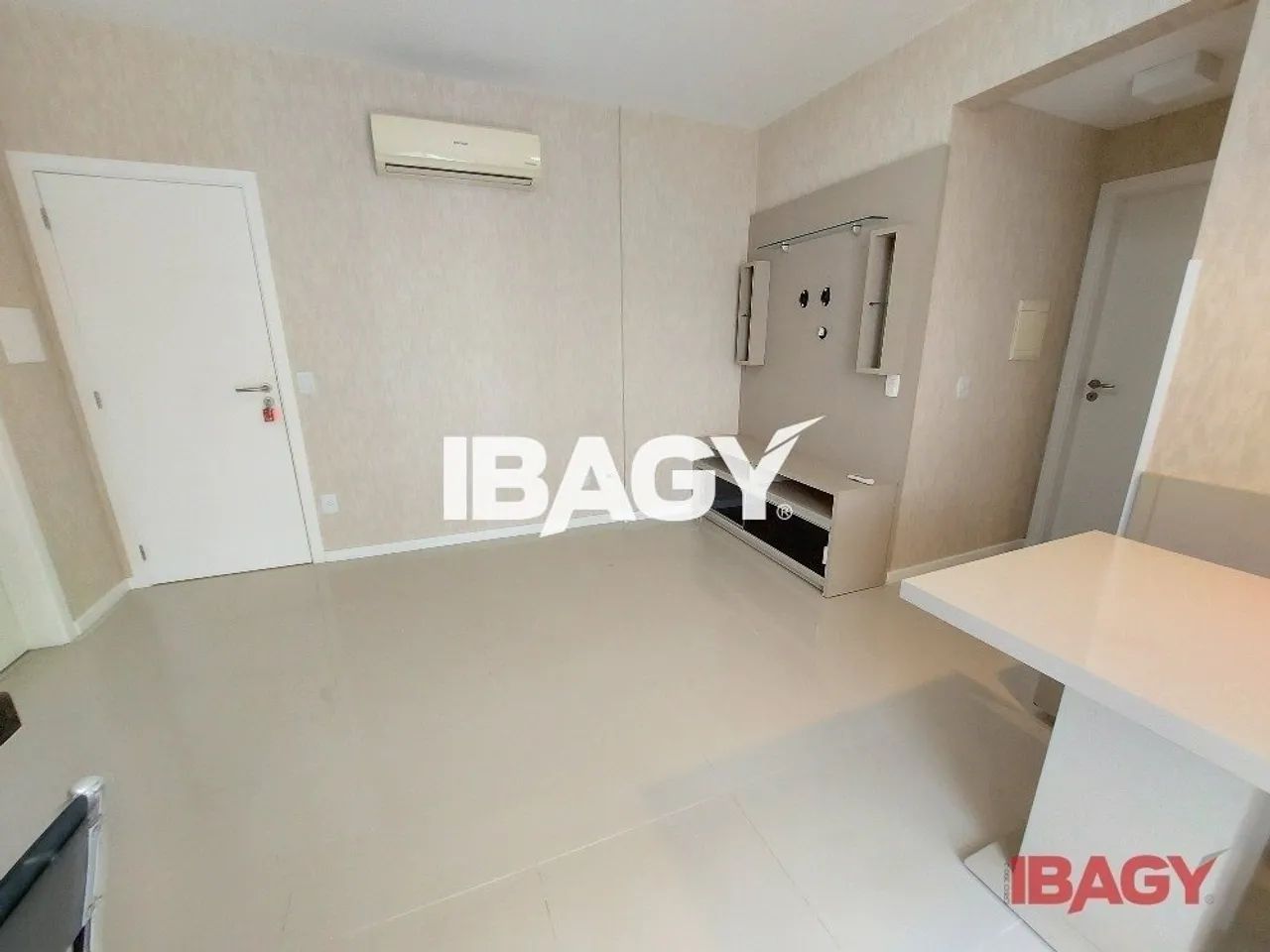 Excelente Apartamento 2 dormitório(s) em Canasvieiras - Florianópolis - Foto 3