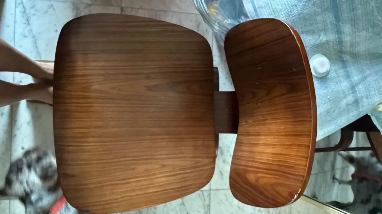 Par de cadeiras modelo EAMES WALNUT MADEIRA - Foto 4