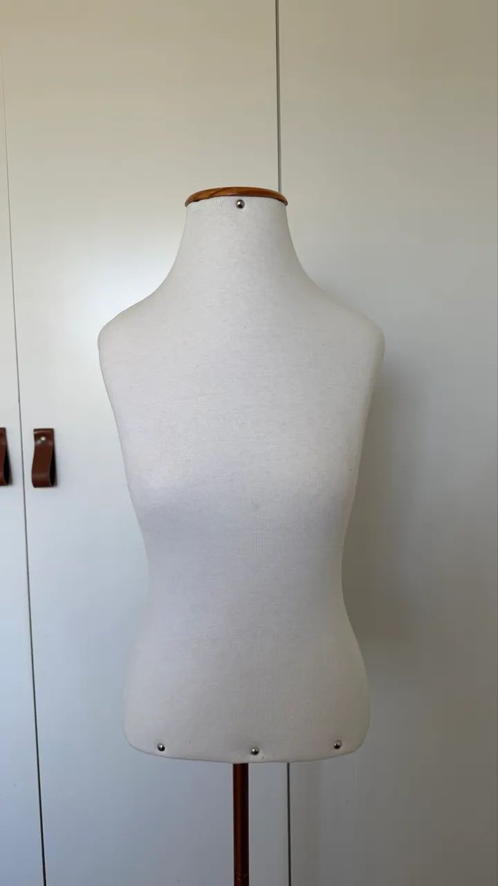 Manequim busto 