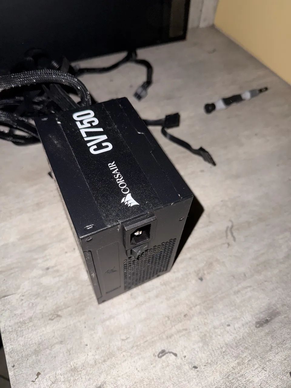 Fonte corsair 750W