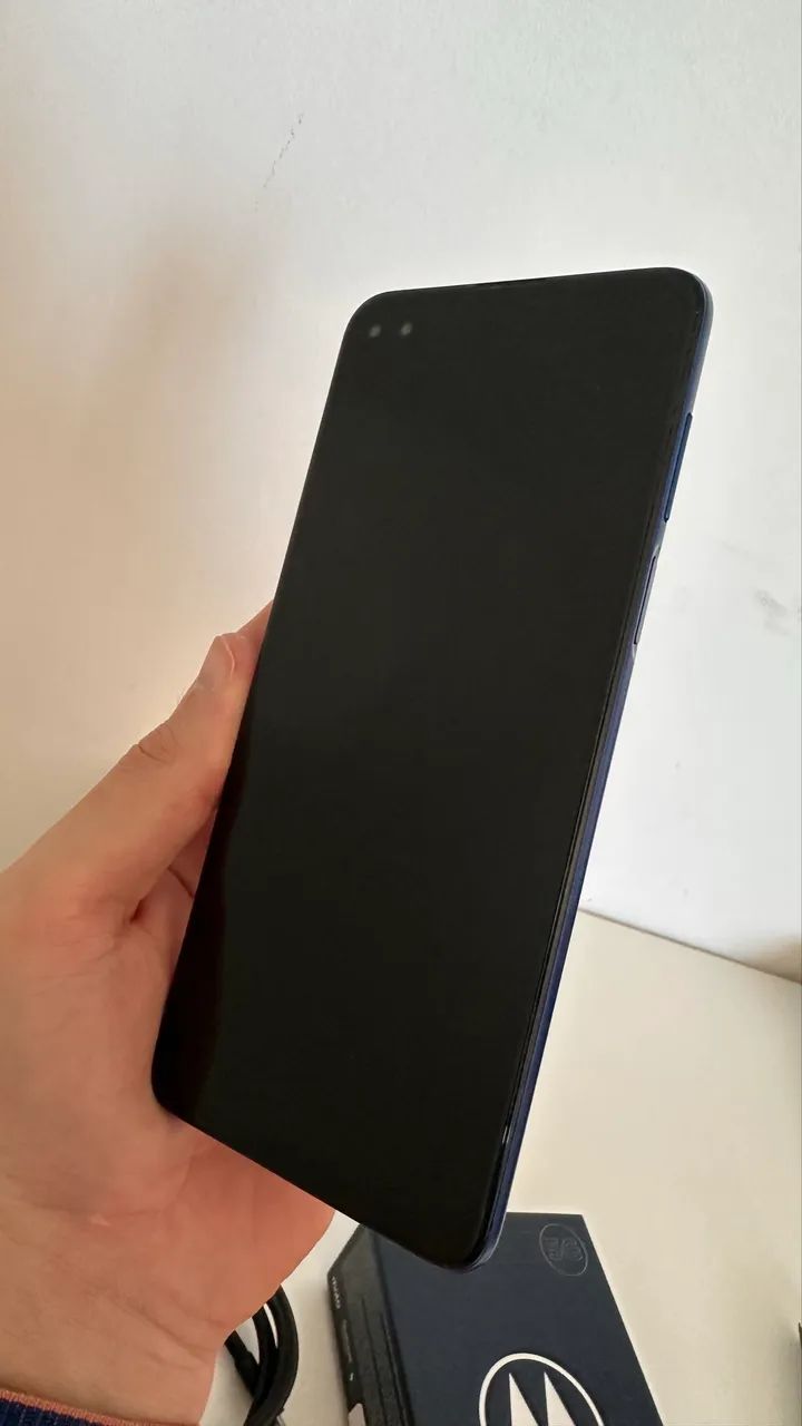 Celular Motorola motos 5g plus 