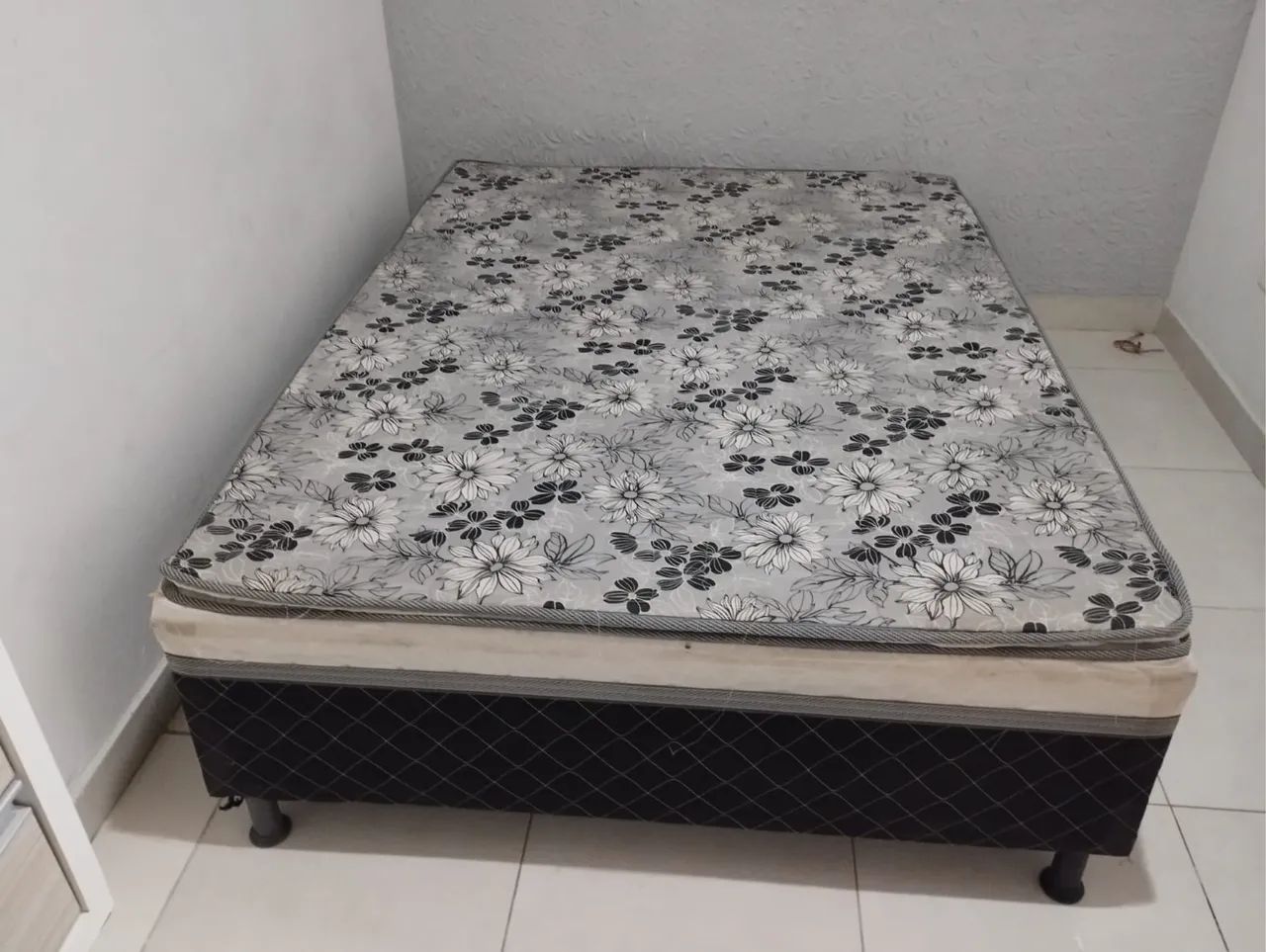 Cama box casal 