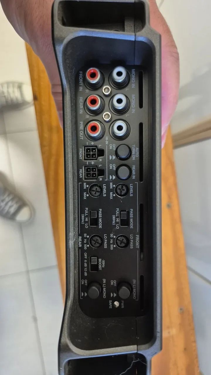 Kit duas vias Audison Prima + Módulo Hertz HCP4 + Sub 8" Nar em caixa dutada - Foto 2