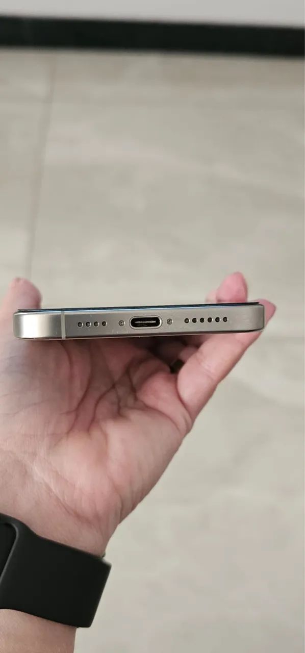 IPhone 16 Pro Max 256 GB - Foto 3