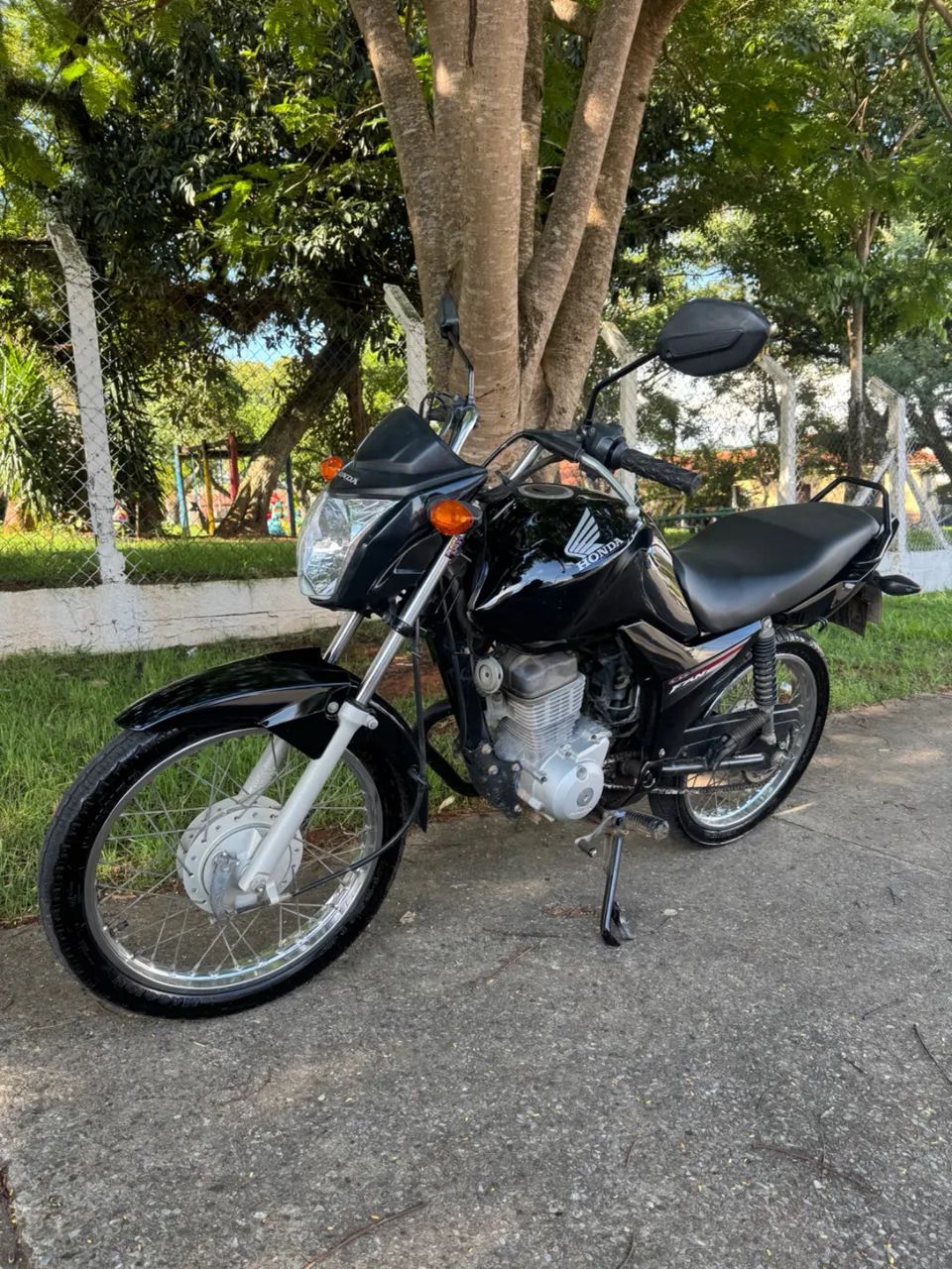 Cg 125 Fan 2017 - Foto 2