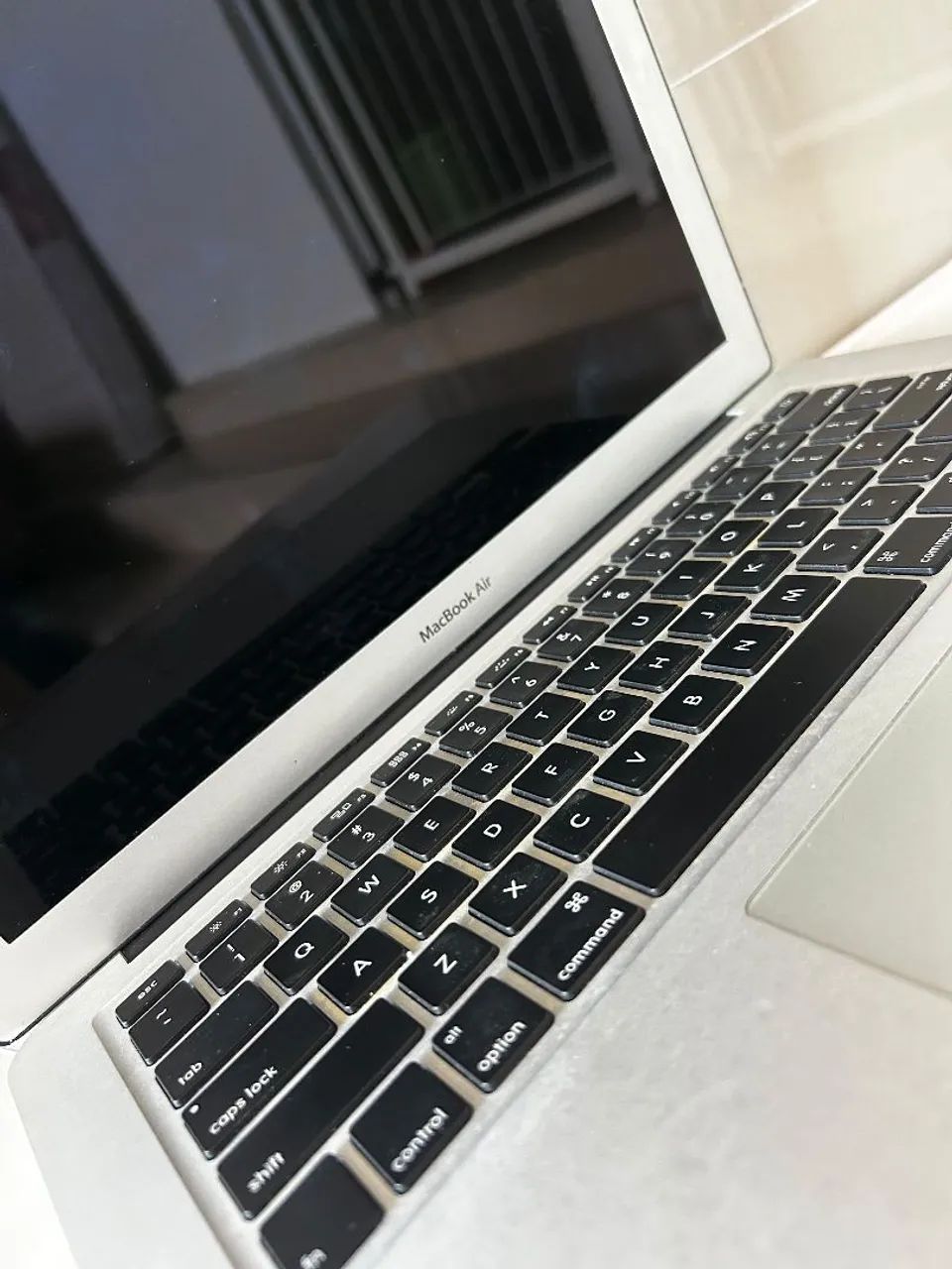 Mac Book Air 2015 - Foto 2
