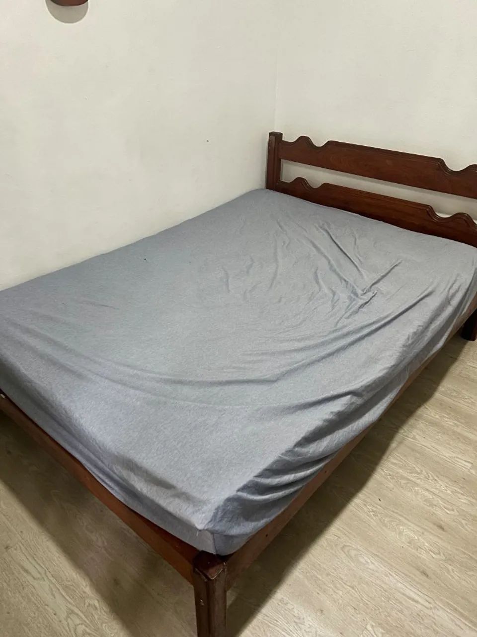 Cama + Colchao 