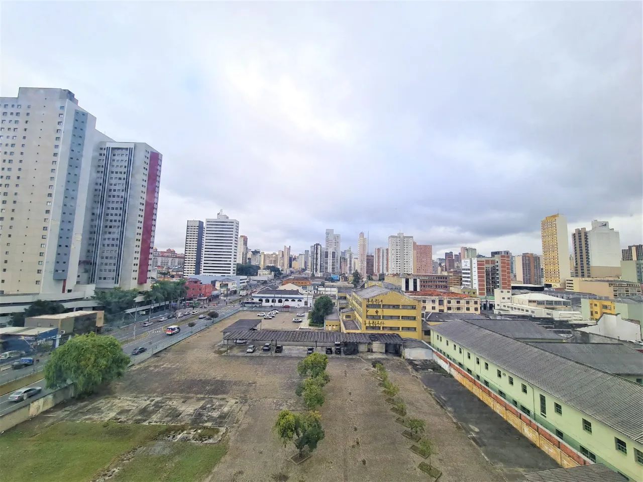 Sala comercial para alugar no Centro, Curitiba - Foto 8