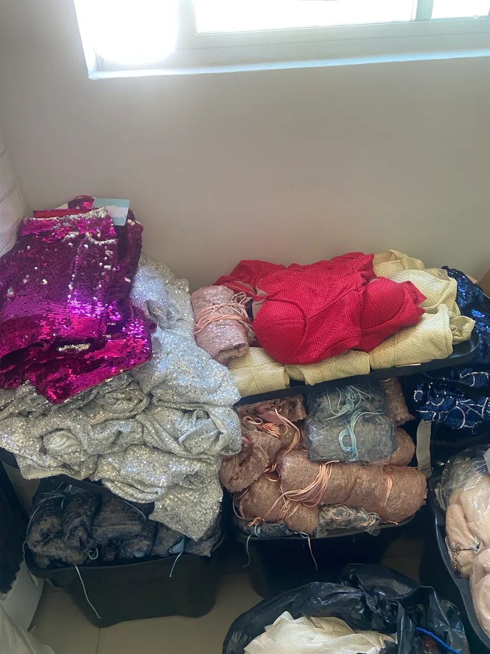 Lote de roupa  feminina 
