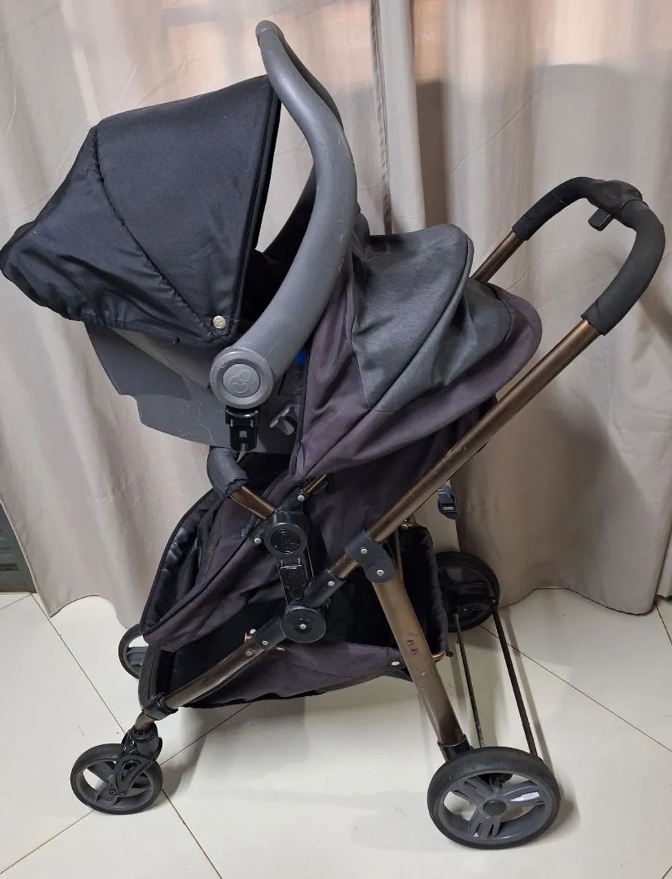 Carrinho de bebê Galzerano Moisés com bebê conforto  - Foto 4