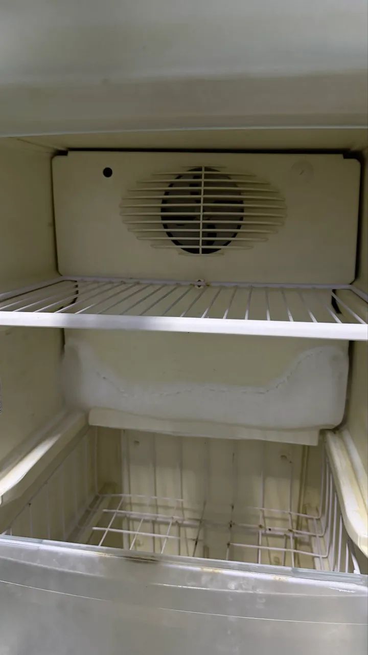 Freezer vertical 110v - Foto 2