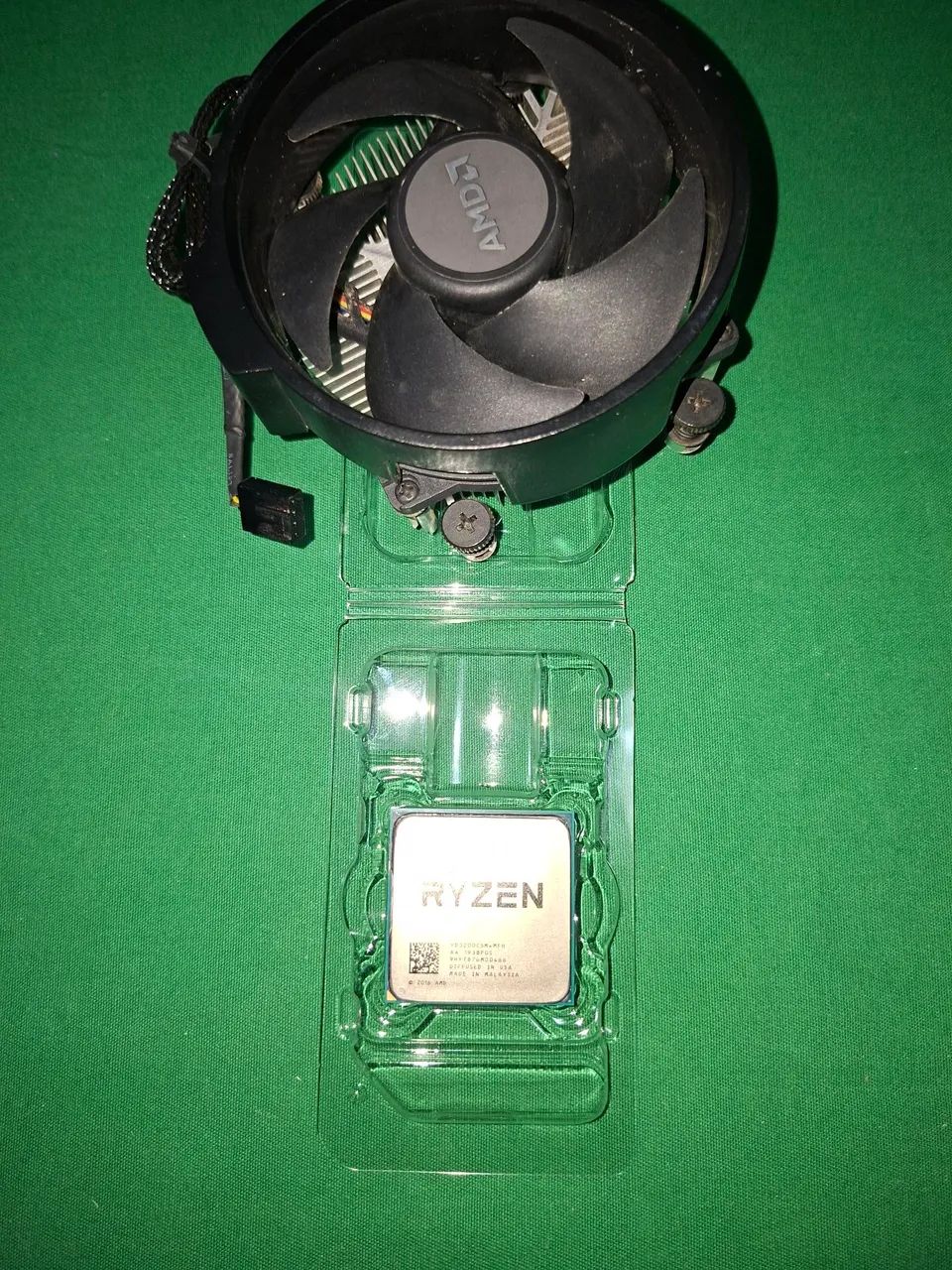 Processador Ryzen 3 3200G - Foto 2