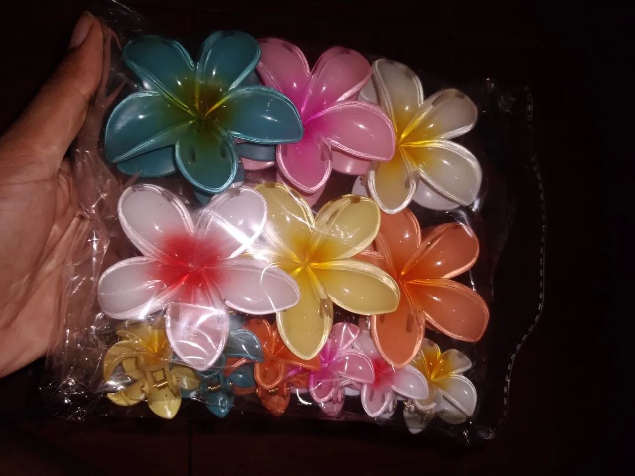 Vendo maquiagens e produtos com preços baixos e boa qualidade,a partir de 1 real  - Foto 2