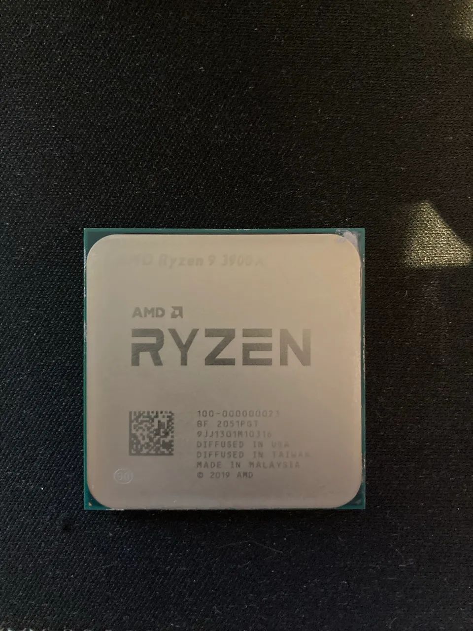 AMD Ryzen 9 3900x 
