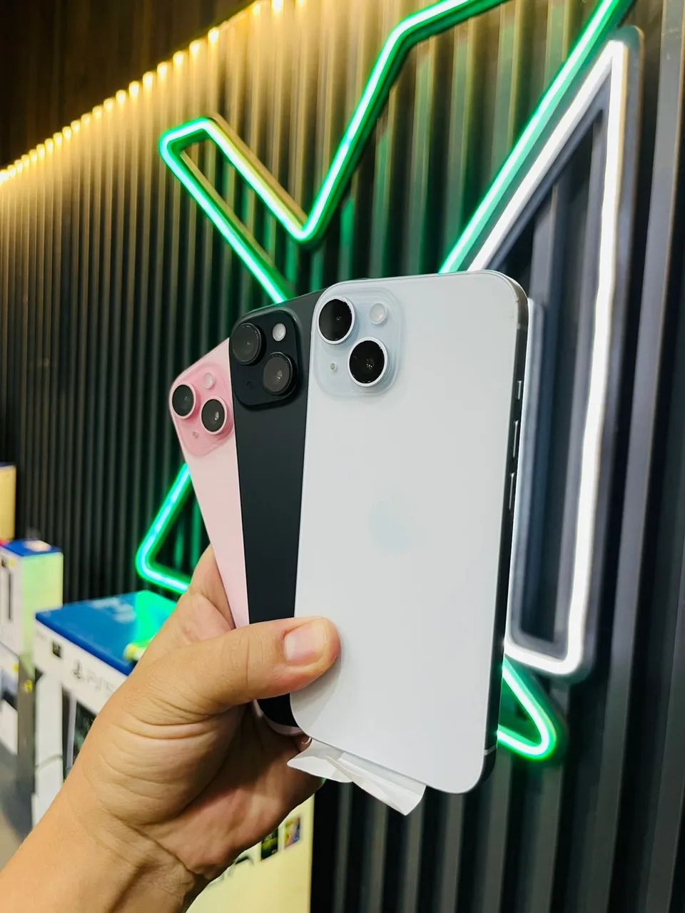 iPhone 15 sem detalhes e várias cores - comece bem essa semana  - Foto 2