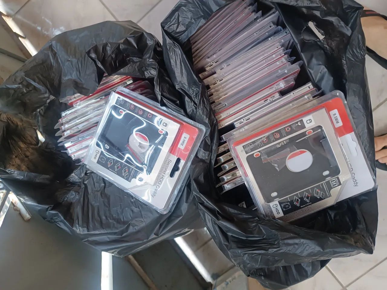 Caddy 9,5mm - 3 reais a Unidade