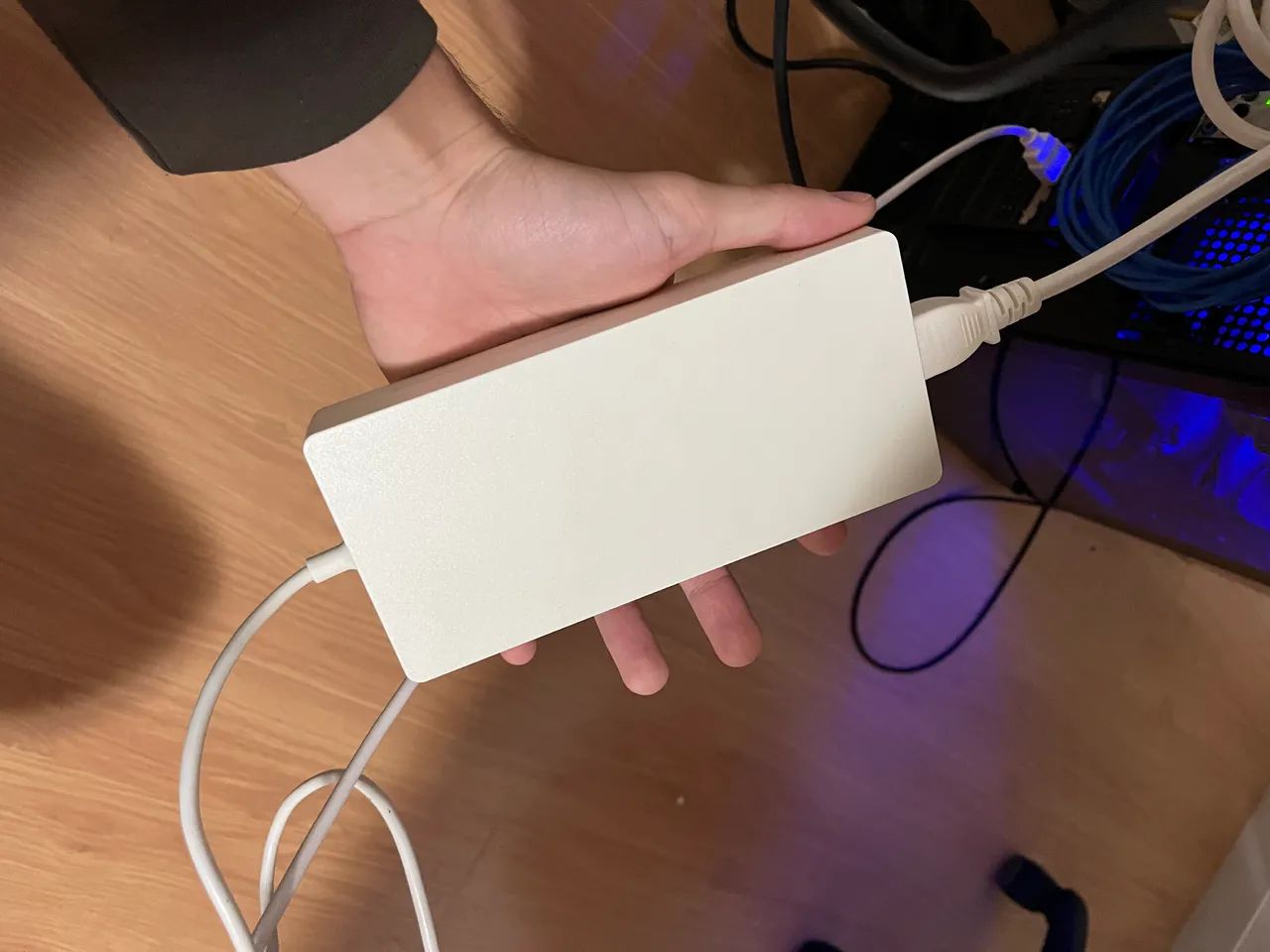 Monitor LG 32 polegadas 4K 60hz com hub USB/Thunderbolt - Foto 5