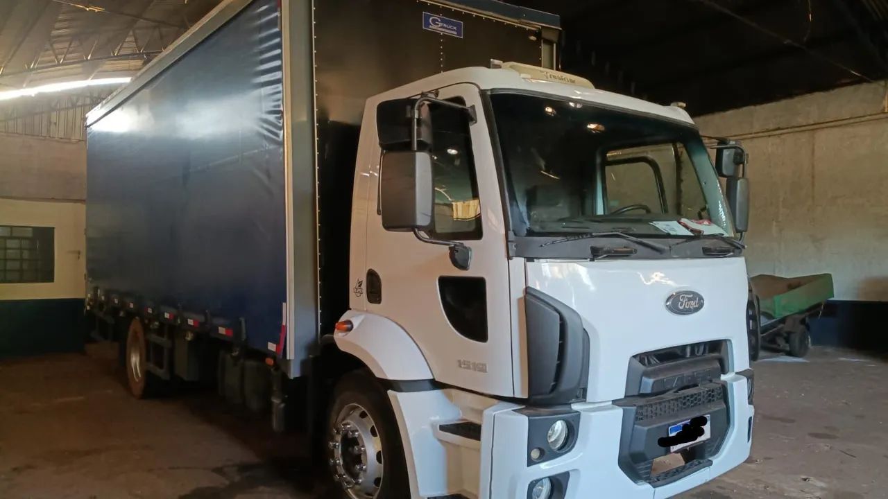 Ford cargo 