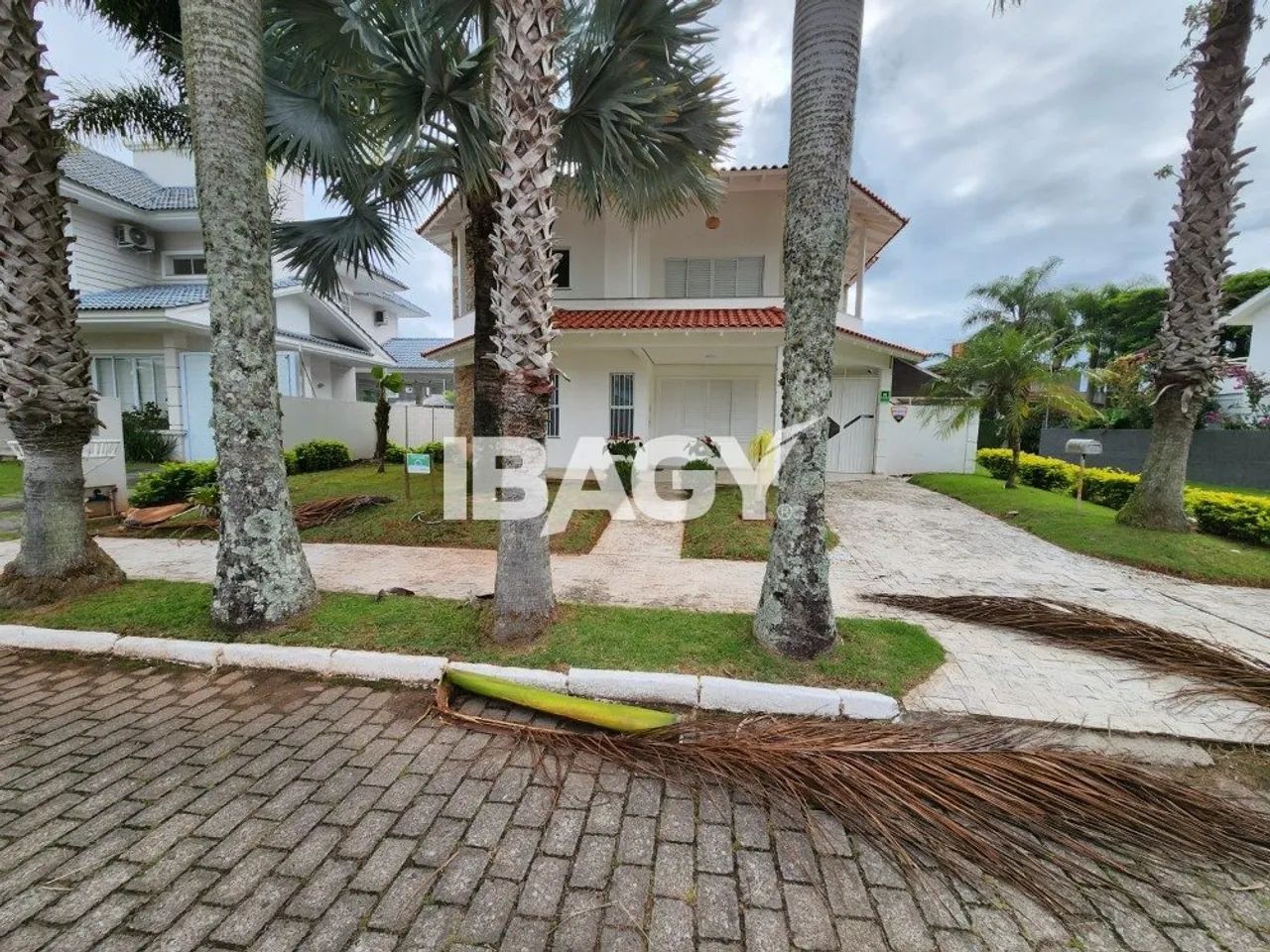 Excelente Casa 3 dormitório(s) em Jurerê - Florianópolis
