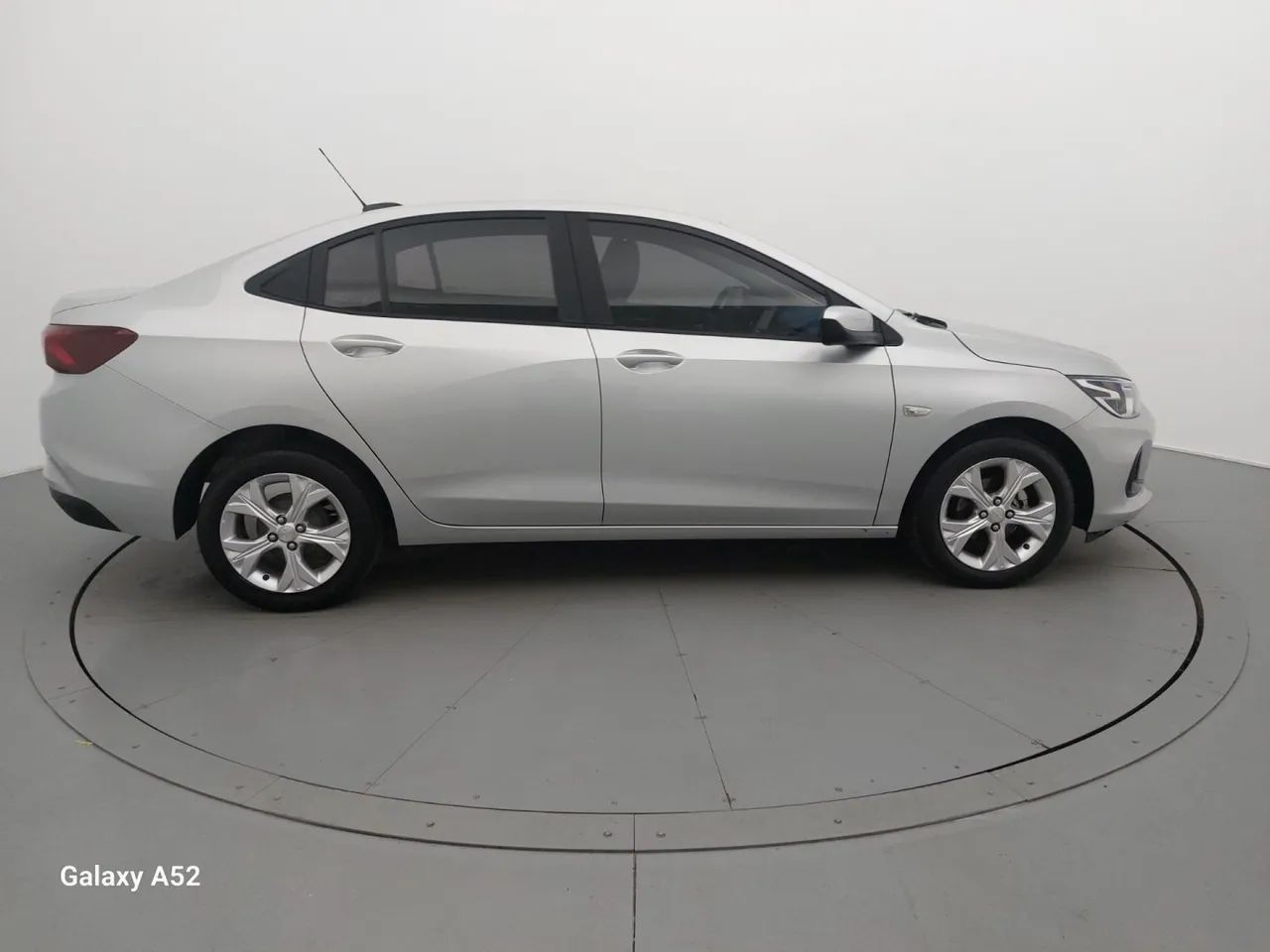 Chevrolet Onix Plus LTZ 1.0 12V TB Flex Mec. 4P, foto 6 de 18