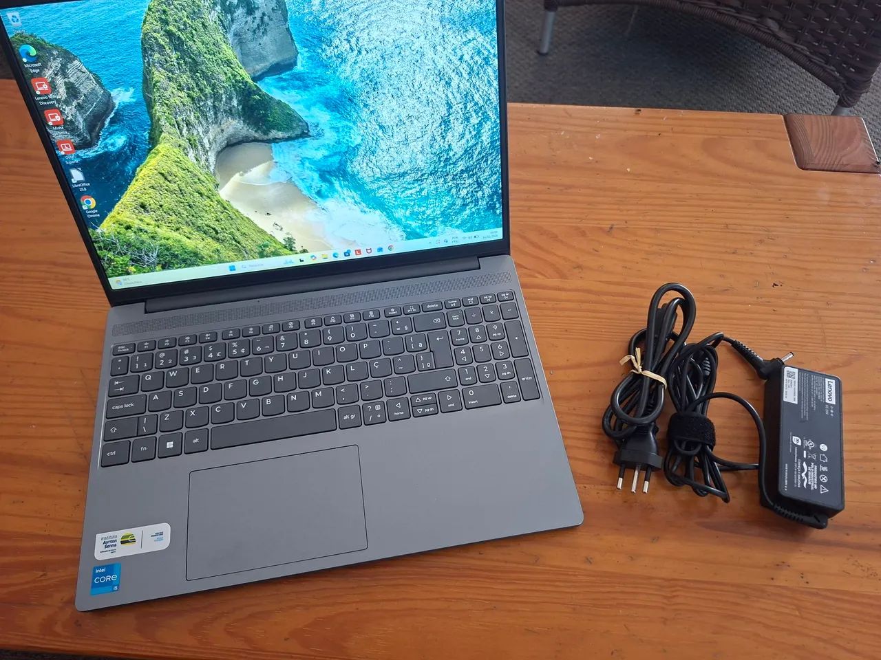 Notebook Lenovo  - Foto 3