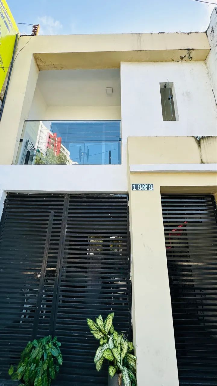 Alugo casa 2 qtos. 