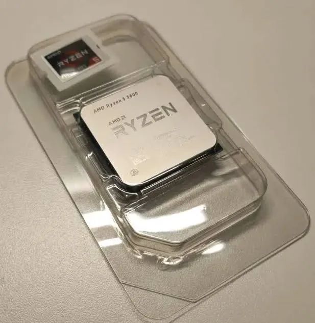 RYZEN 5 5600X 