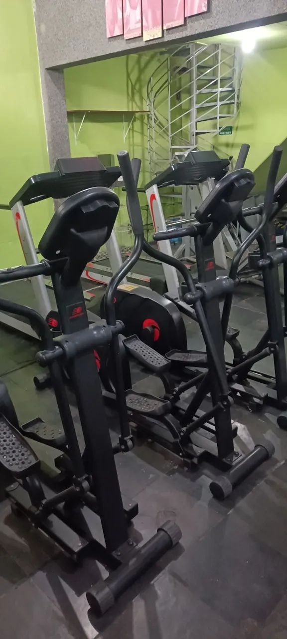 Elípticos Embrex semi novo