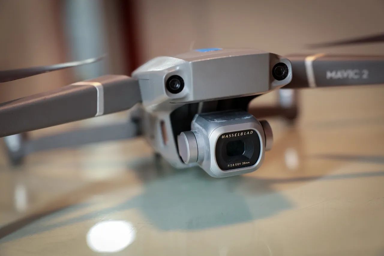 Drone DJI Mavic 2 Pró Hasselblad - Foto 2