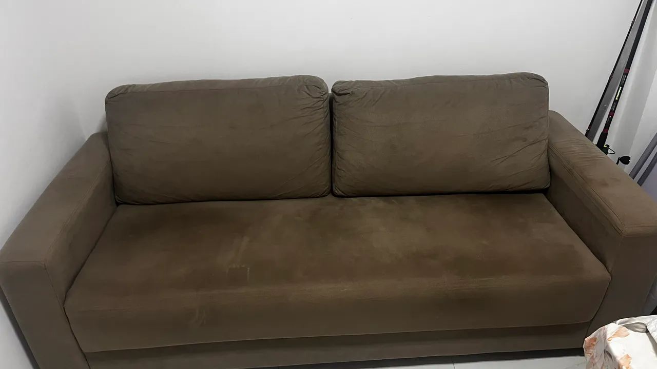 Sofá de tecido 4 lugares cor marrón