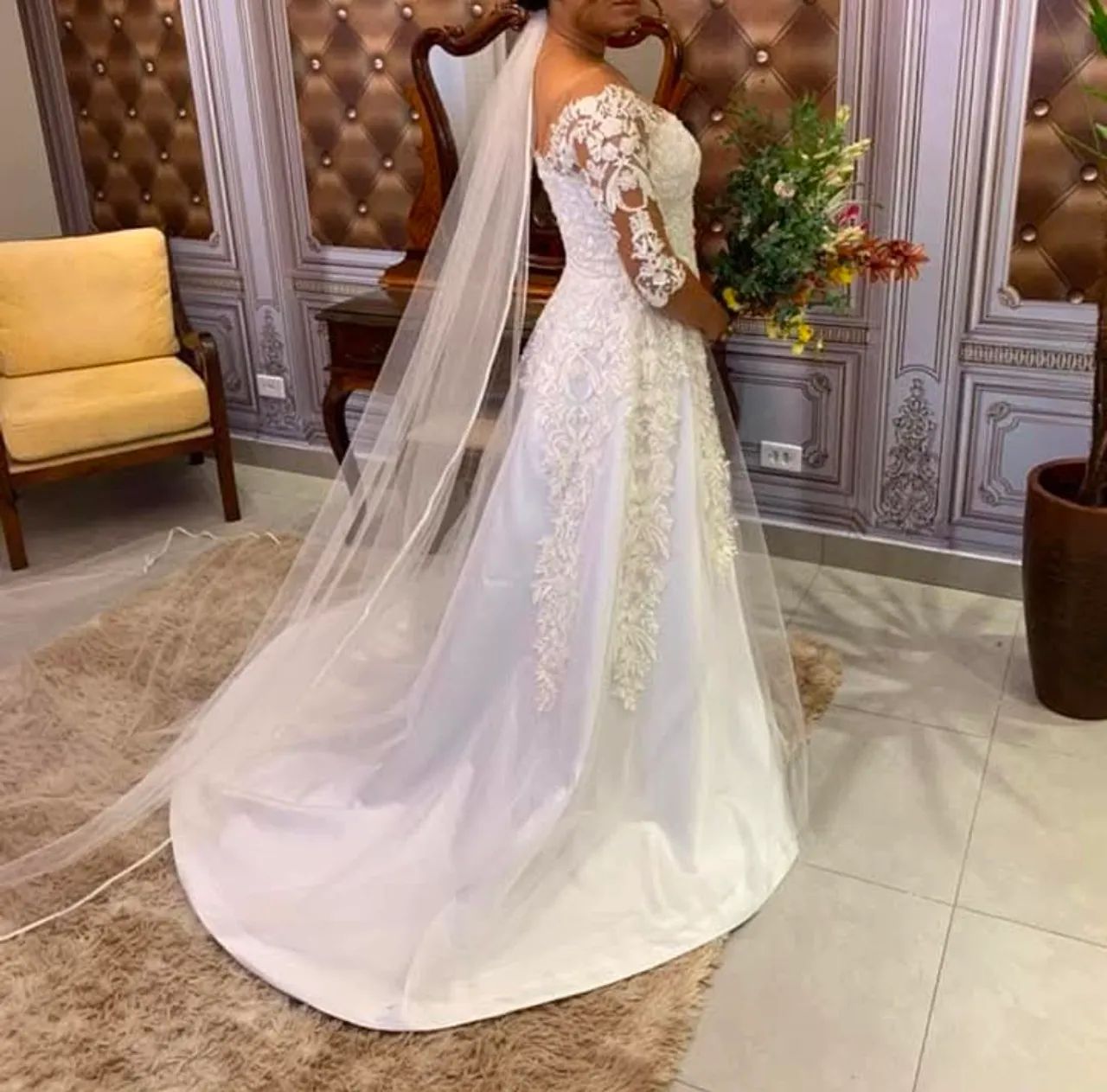 Vestido de noiva  semi novo  aceito troca