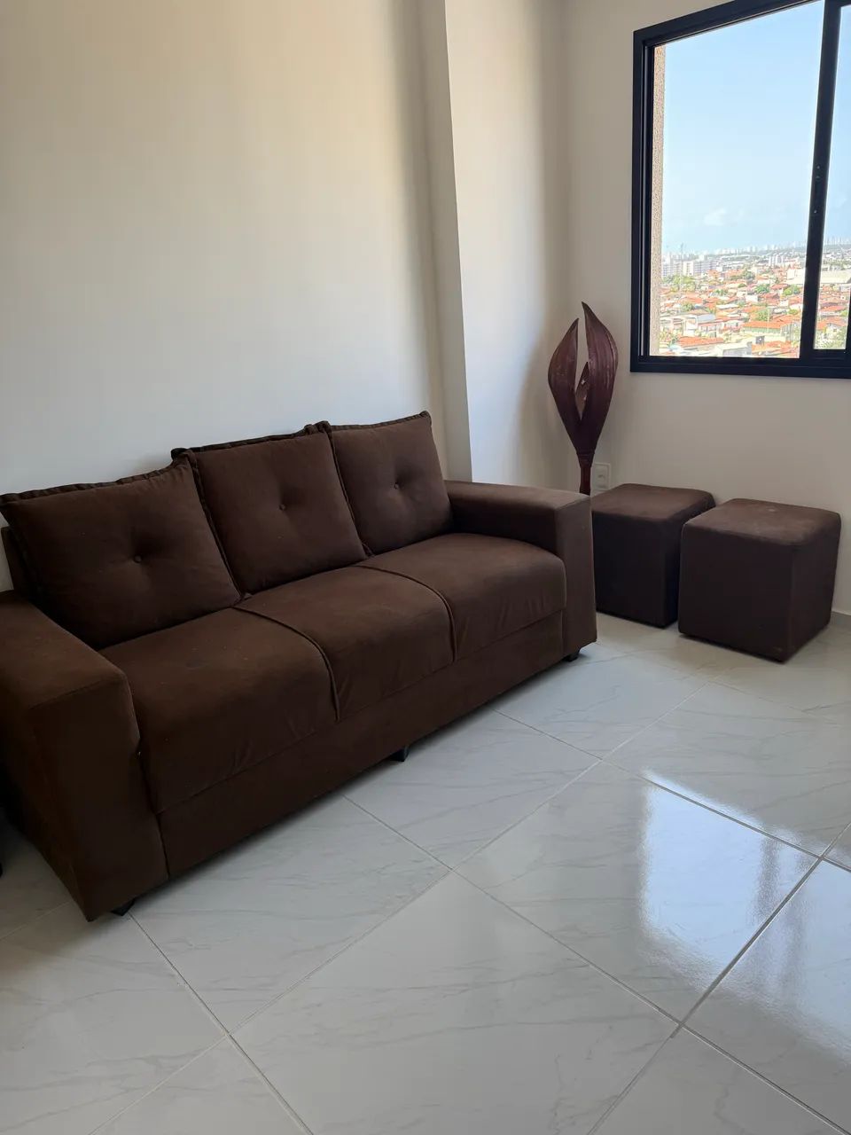 Móveis com preço bom, para vender logo? 